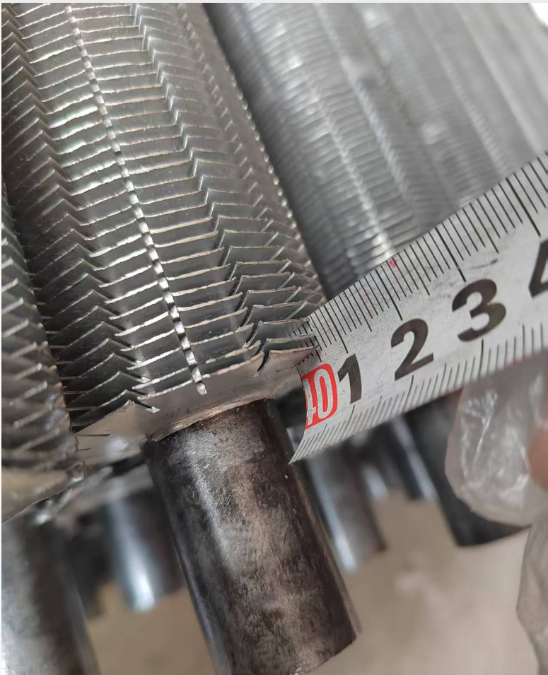 Latest company blogs about Meticulous Craftsmanship, On-Time Delivery | Three Containers of Toothed Finned Tubes Shipped to Long-Term European Client