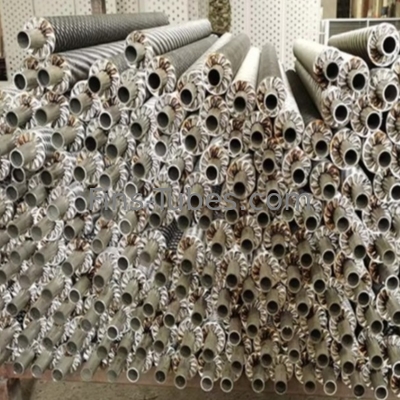 Corrosion Resistant Longitudinal Finned Round Tube with Threaded Ends