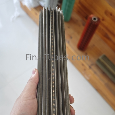 DELLOK Longitudinal Fin Tube with 19mm OD 400℃ Temperature Rating Threaded Connection for Root